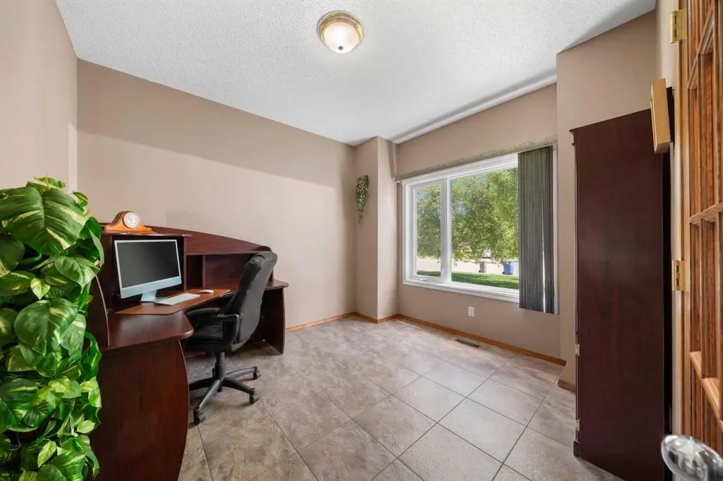 138 Gleneagles View