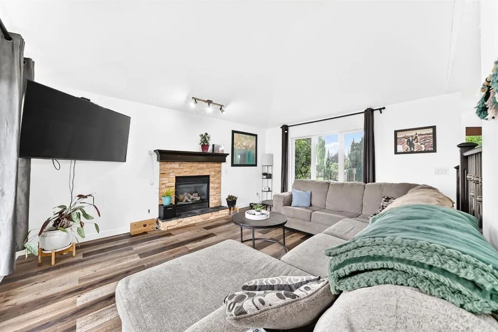 21 Ranch Road