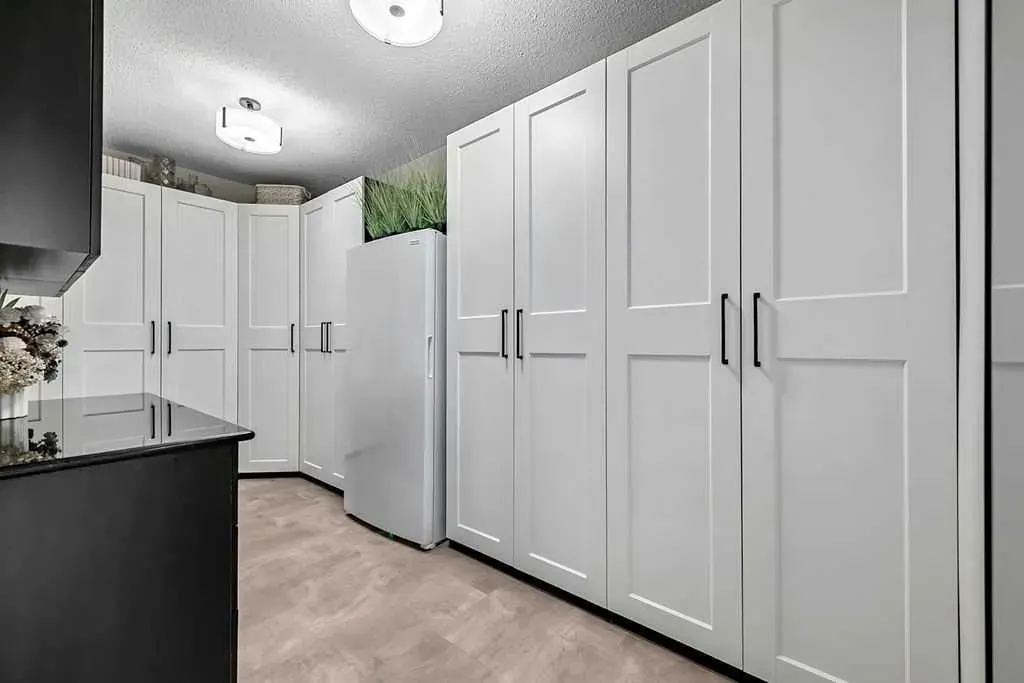 117 Crystal Green Court