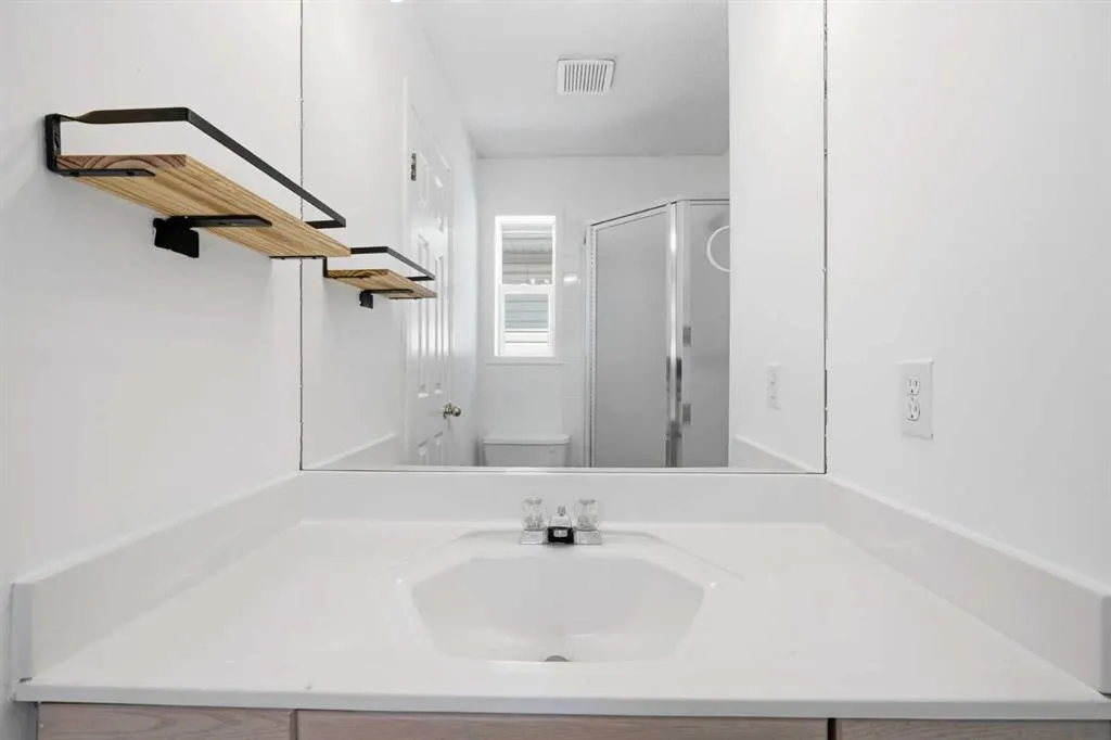 66 Arbour wood Mews NW