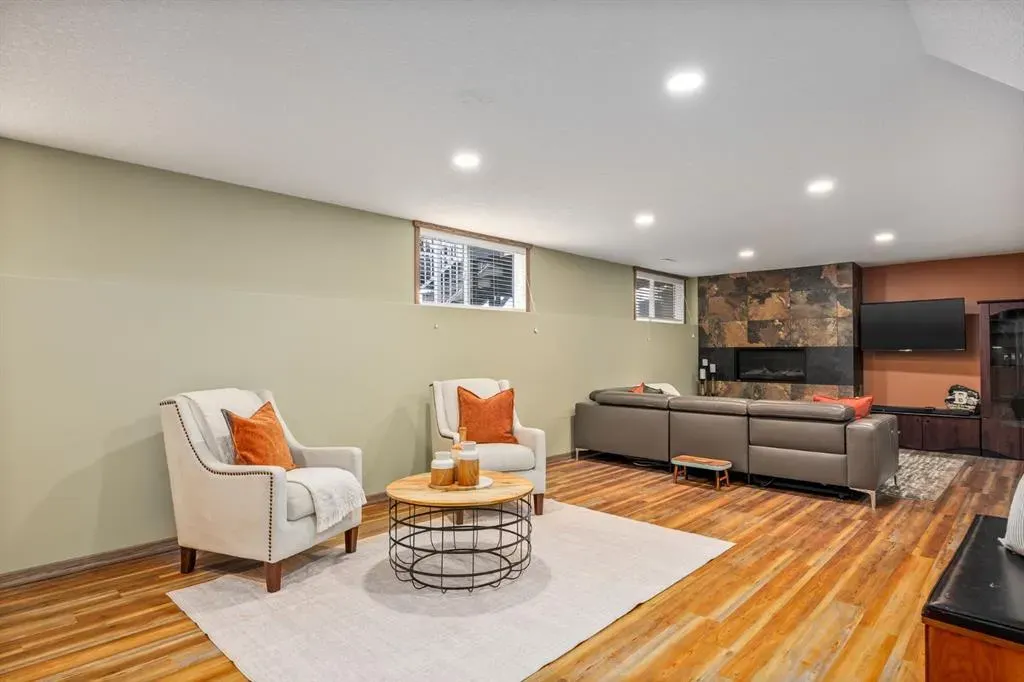 169 Parklane Drive