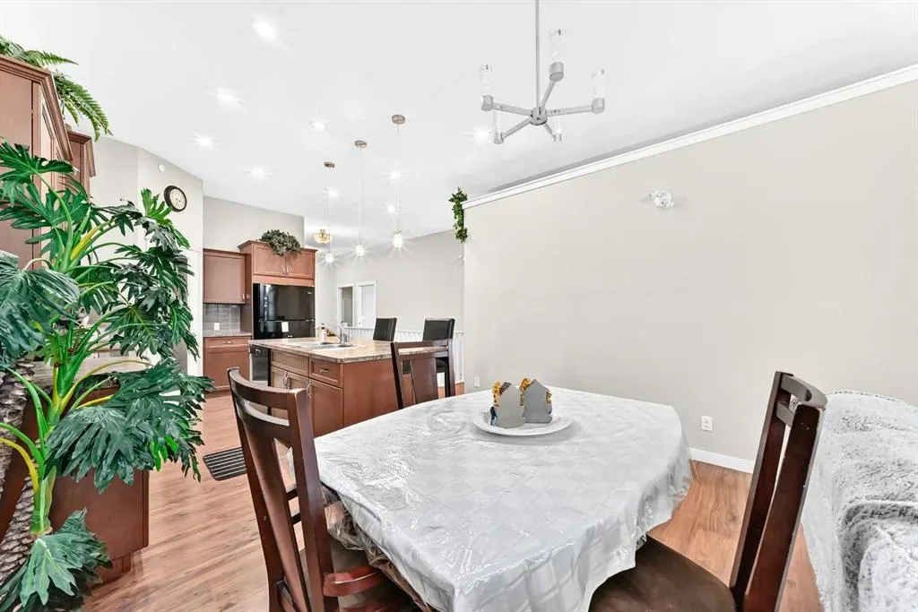 92 Evansfield Place NW