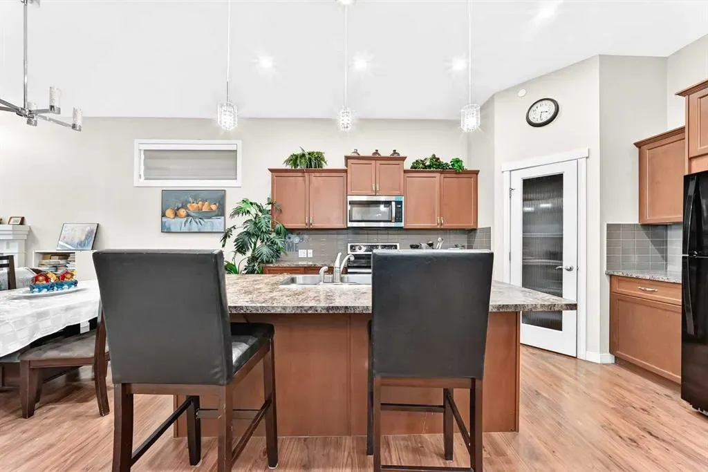 92 Evansfield Place NW