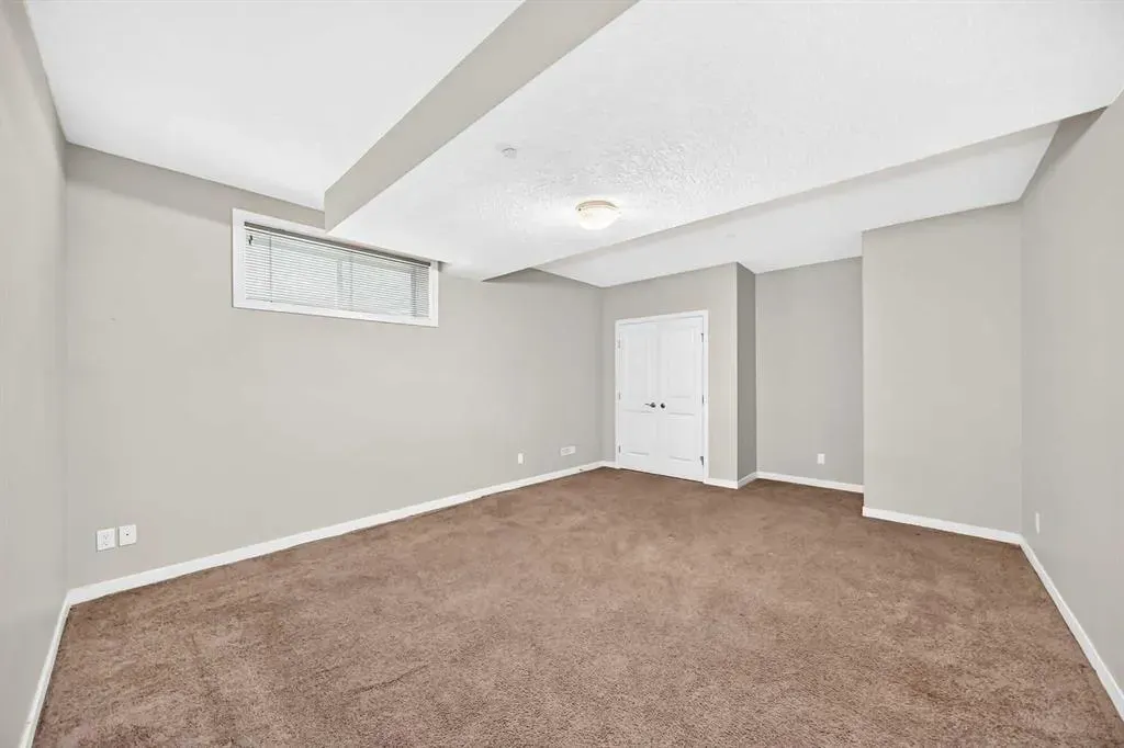92 Evansfield Place NW