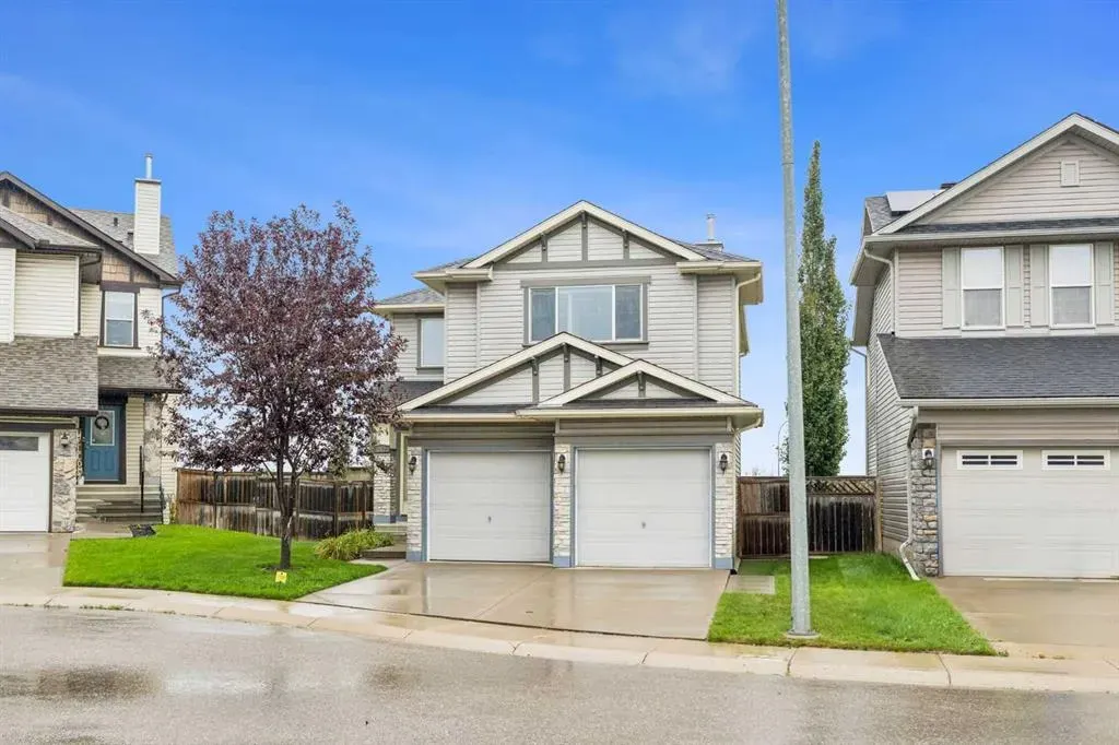 202 Royal Birch Heath NW