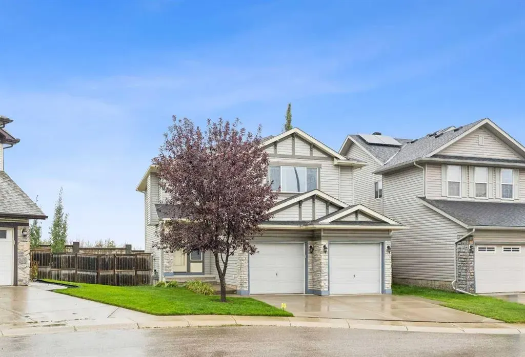 202 Royal Birch Heath NW