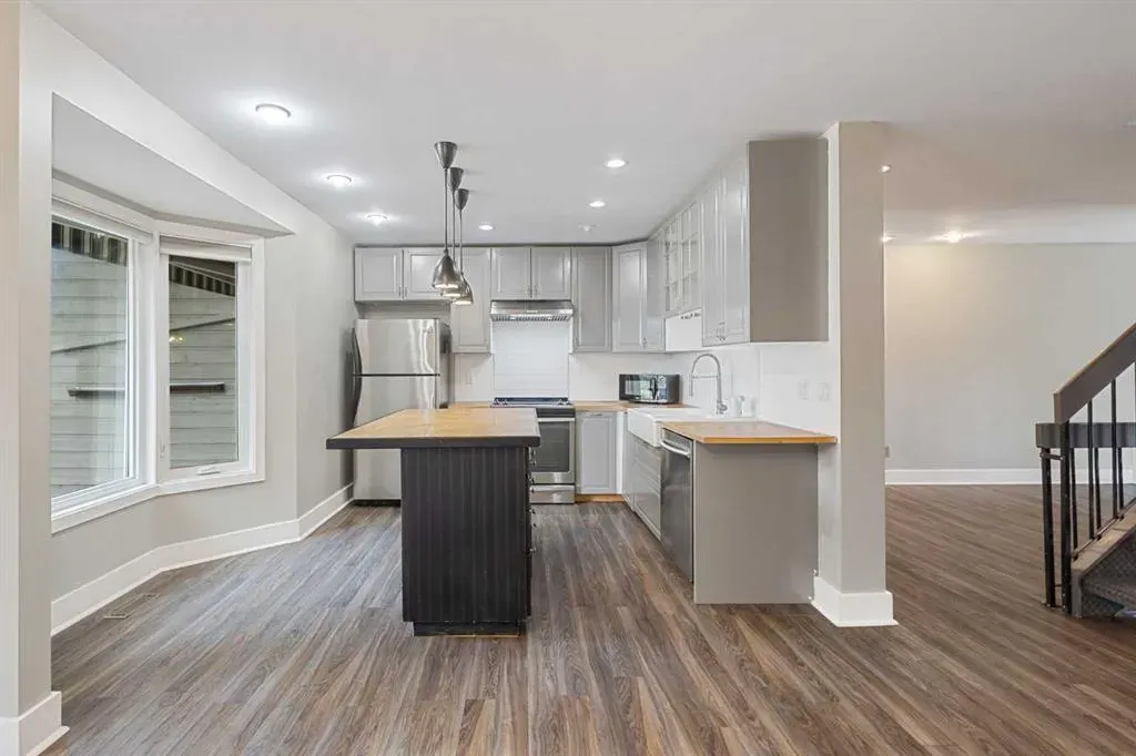 40 Edgemont Estates Road NW