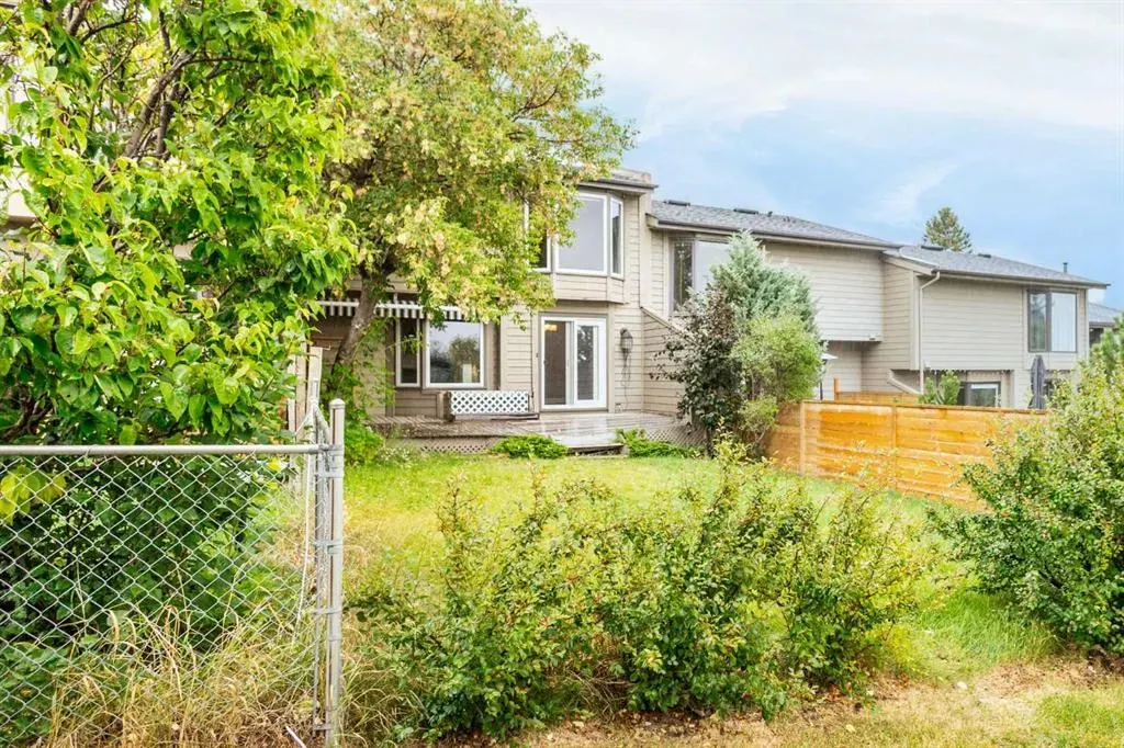 40 Edgemont Estates Road NW