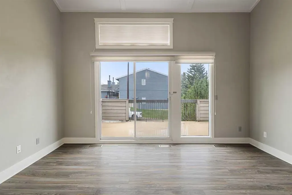 40 Edgemont Estates Road NW