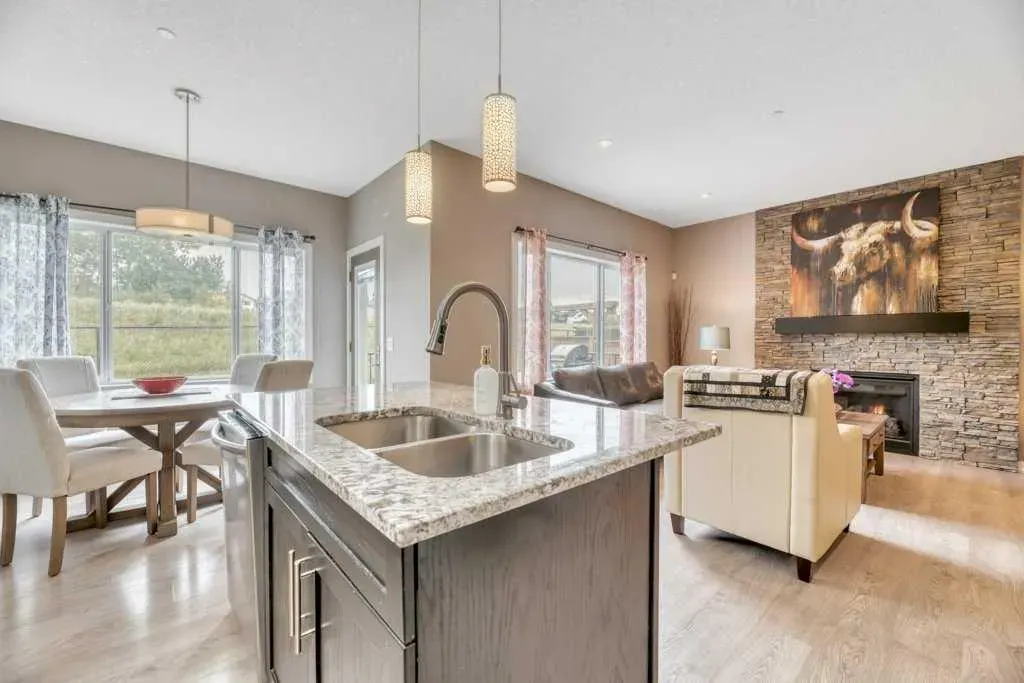 32 Lakewood Circle