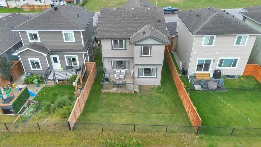 32 Lakewood Circle