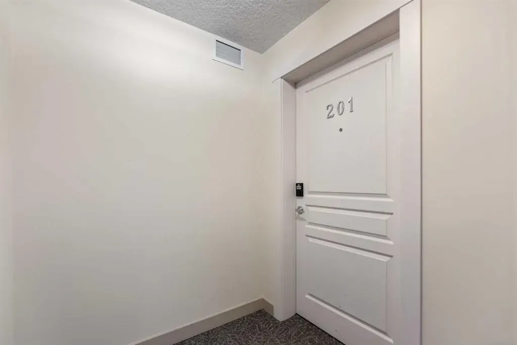 2300 Evanston Square NW #201