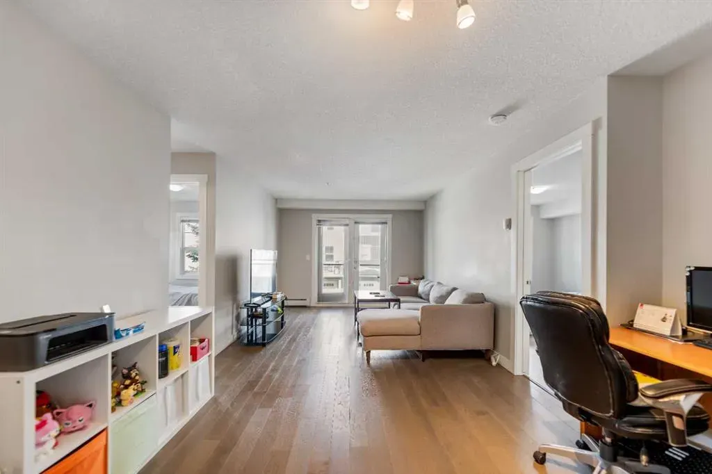 2300 Evanston Square NW #201