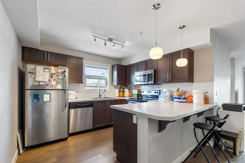 2300 Evanston Square NW #201