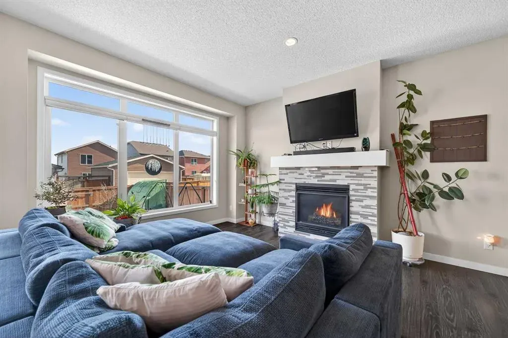 15 Fireside Crescent