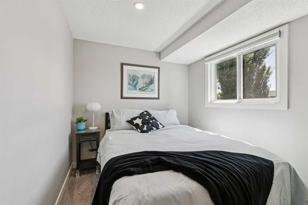 203 Lynnview Road SE #110S