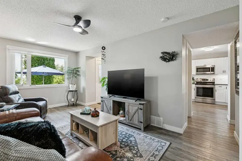 203 Lynnview Road SE #110S