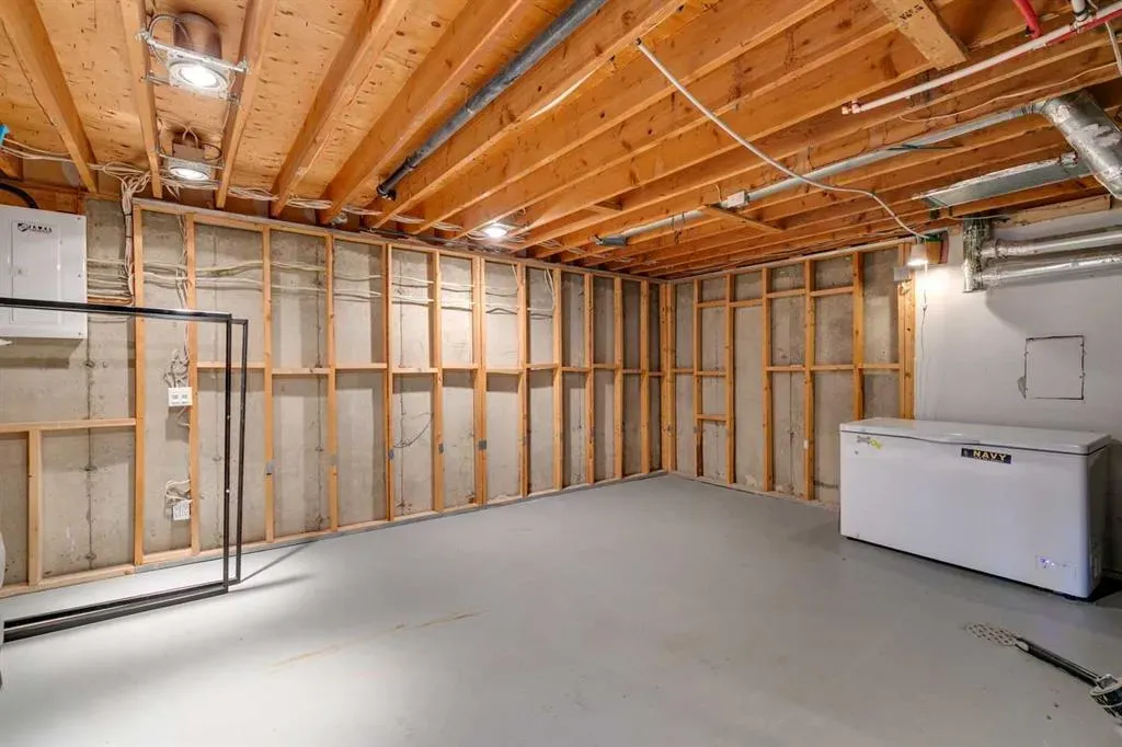203 Lynnview Road SE #110S