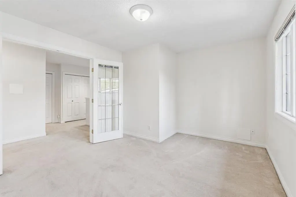16 Varsity Estates Gardens NW