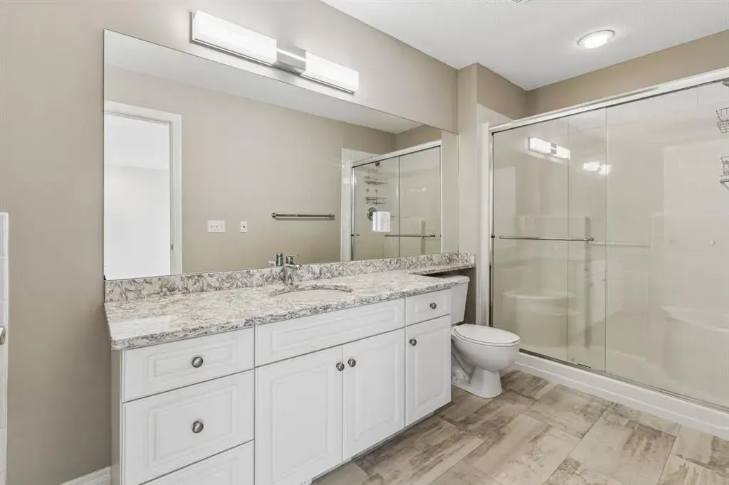 16 Varsity Estates Gardens NW