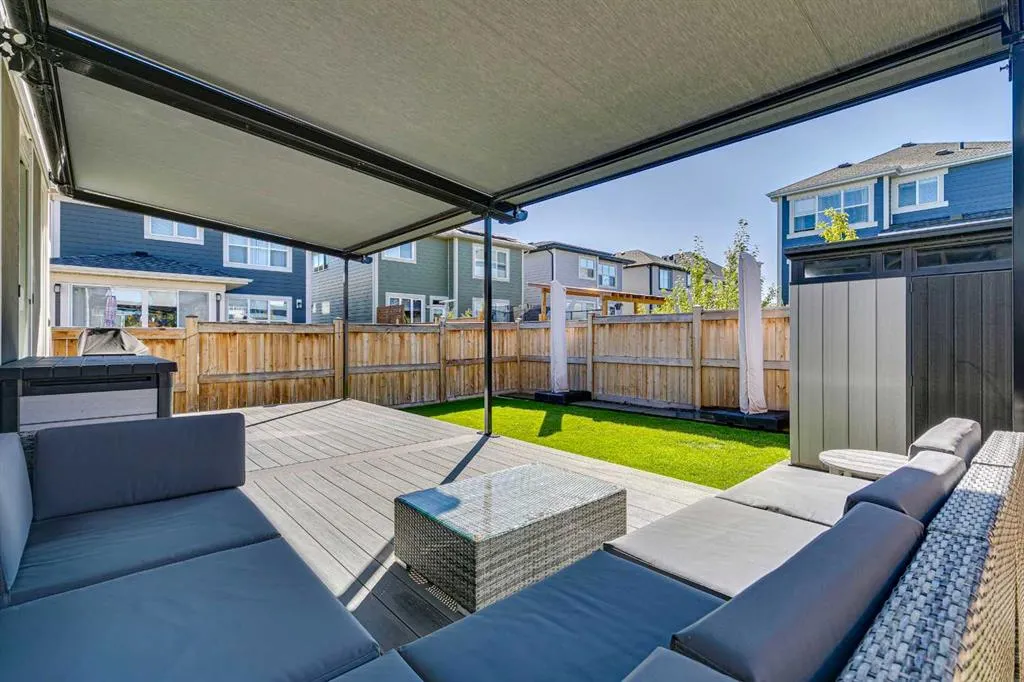 329 Magnolia Heath SE