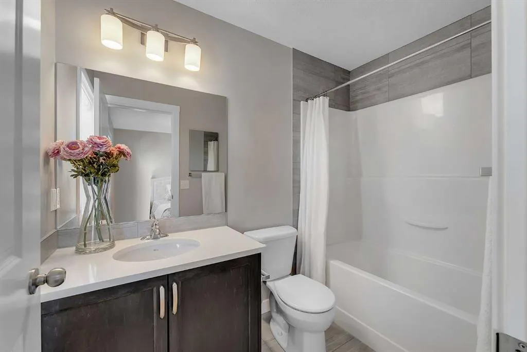 328 Midtown Gate SW