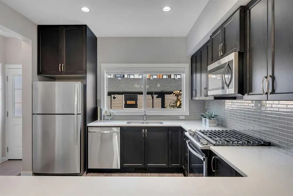 328 Midtown Gate SW