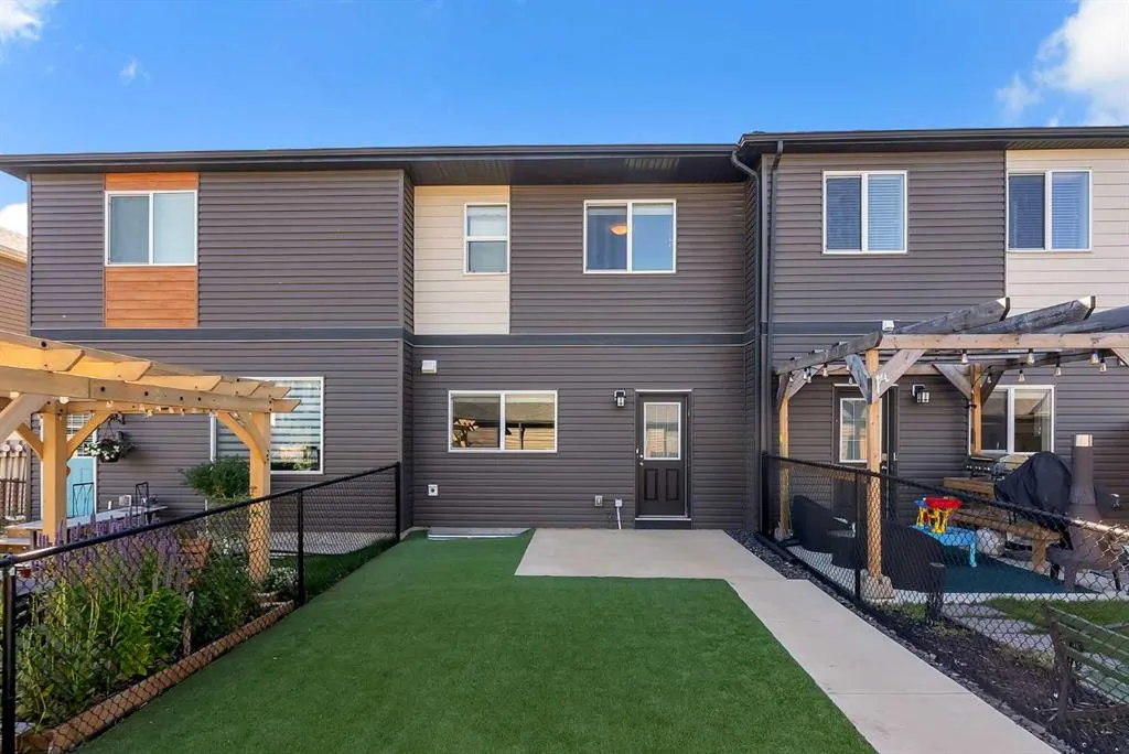 328 Midtown Gate SW
