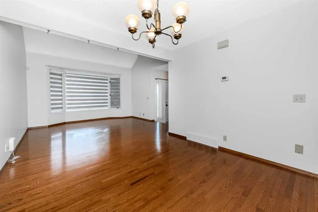 41 Edgeford Way NW