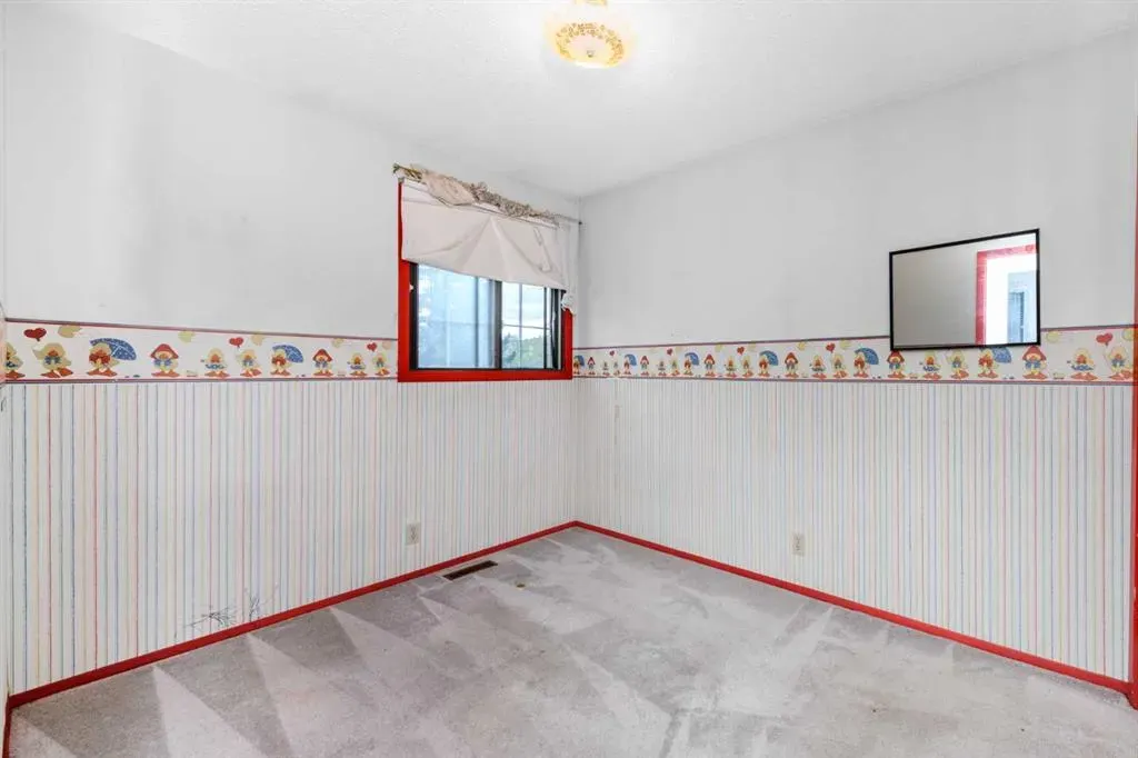 41 Edgeford Way NW