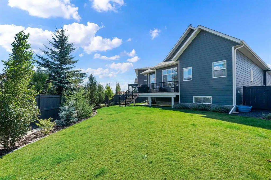 1508 Coopers Point SW