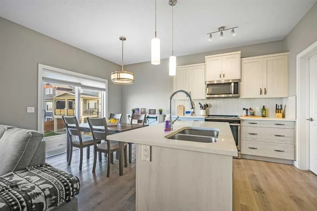 816 Lakewood Circle