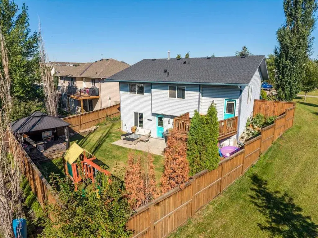 6 Strathford Place