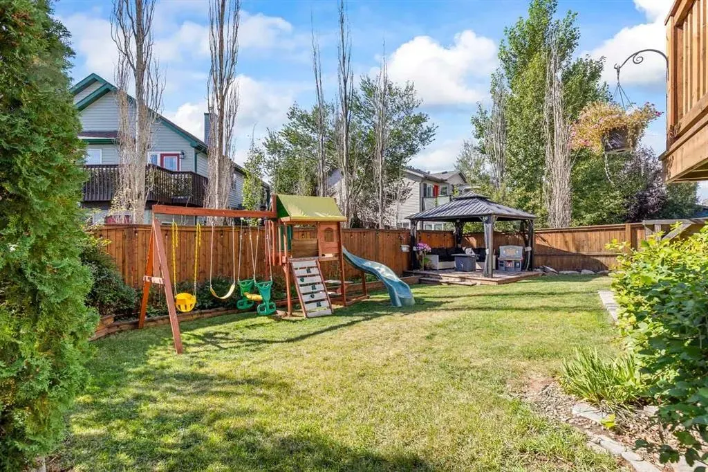 6 Strathford Place