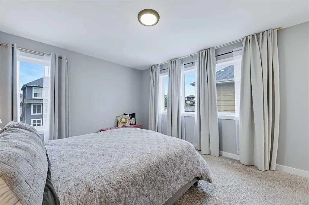 91 Masters Avenue SE