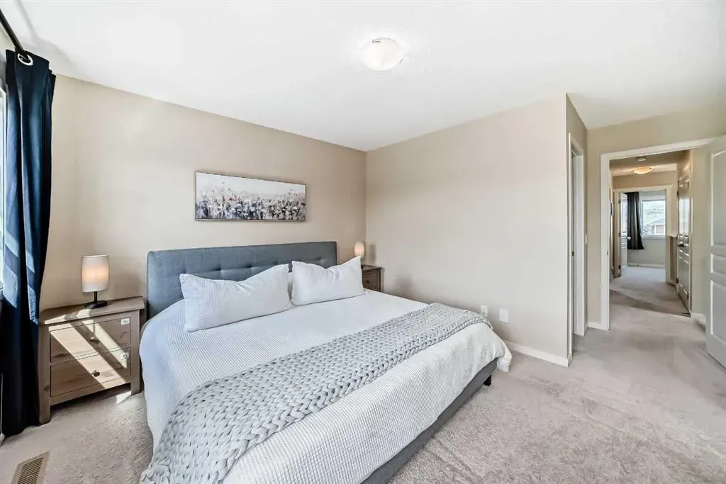 199 River Heights Green