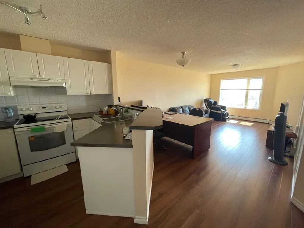 950 Arbour Lake Road NW #1204