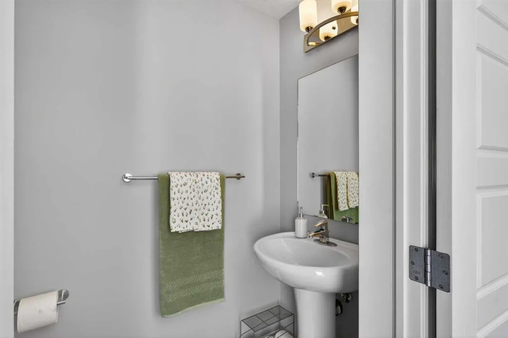 280 Williamstown Close NW #1601