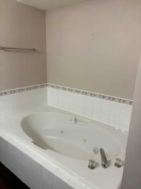 140 Tuscany Ridge View NW