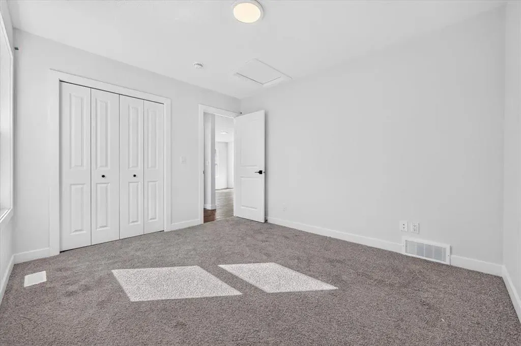 156 Emberside Hollow