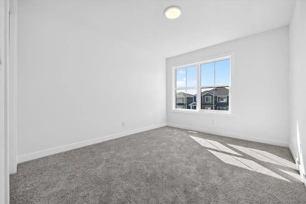156 Emberside Hollow