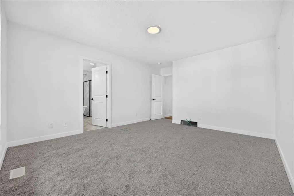 156 Emberside Hollow