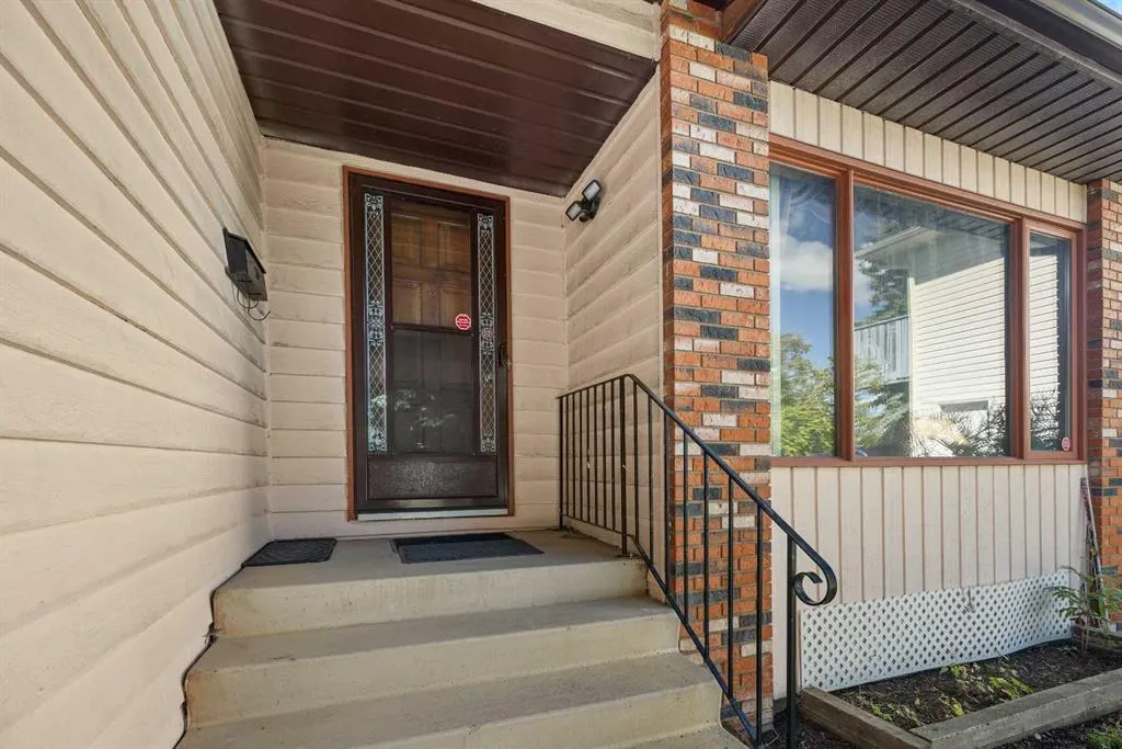 195 Edgepark Boulevard NW