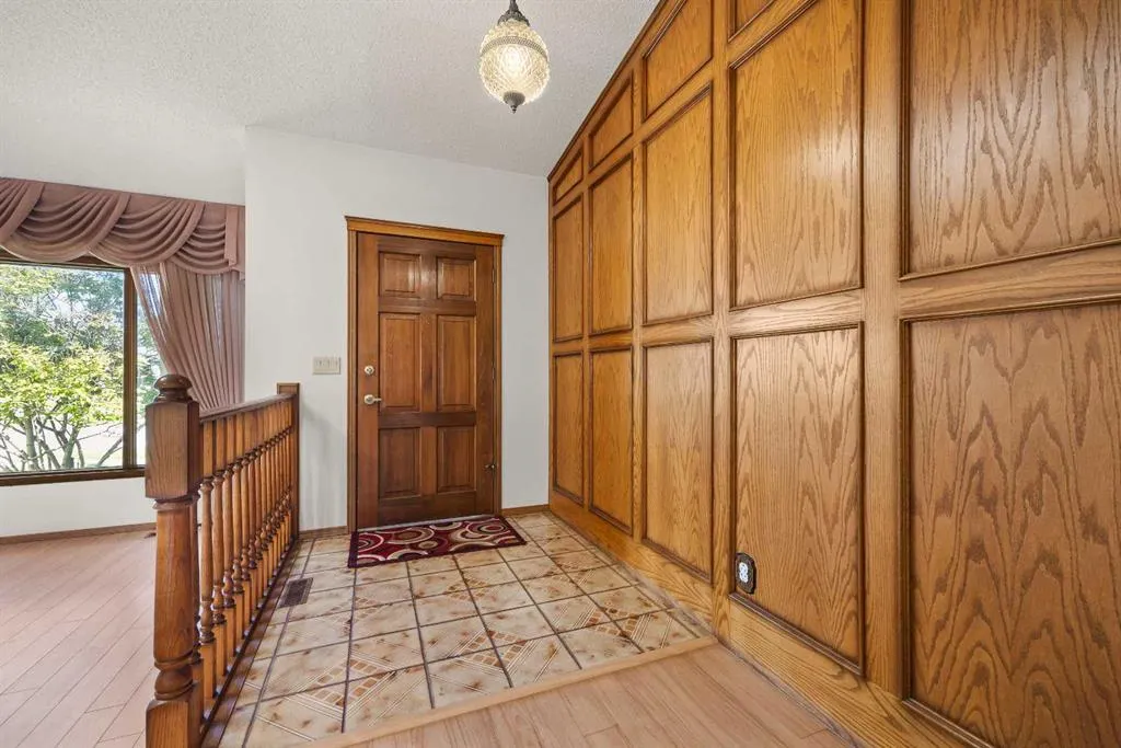 195 Edgepark Boulevard NW