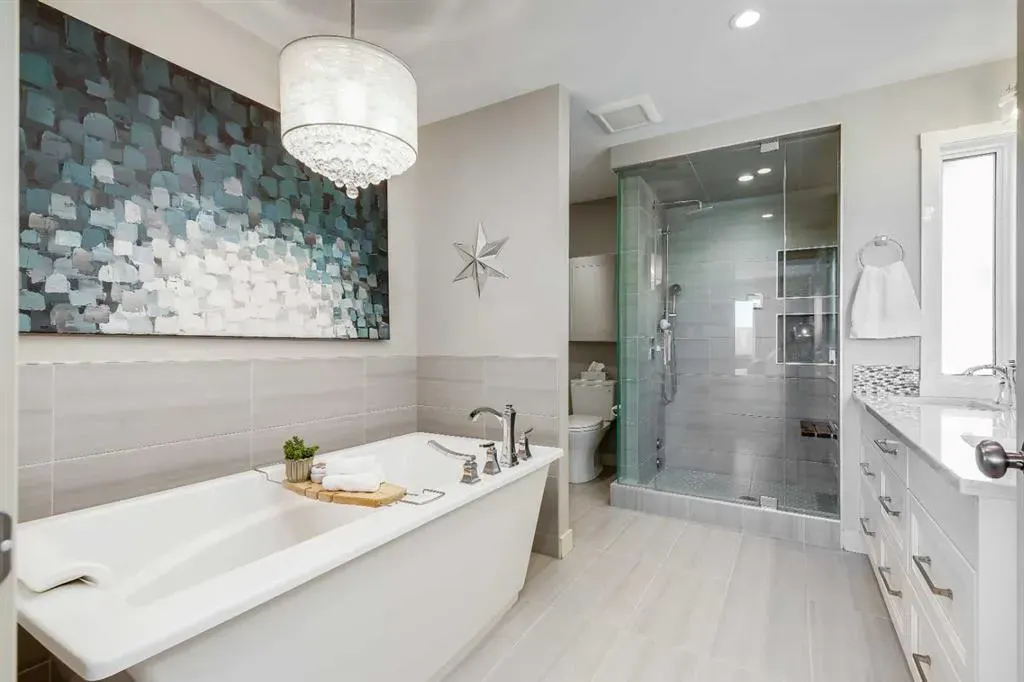 170 Tuscany Ravine Close NW
