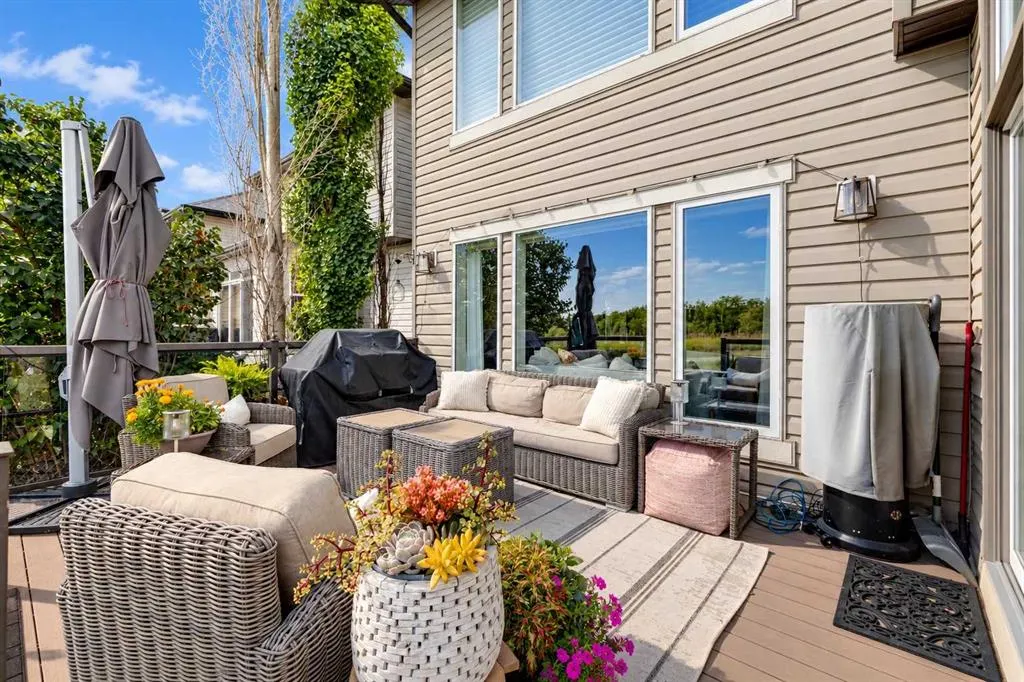 170 Tuscany Ravine Close NW