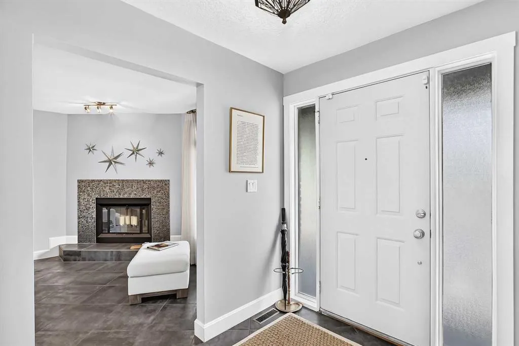 6 Edgedale Way NW