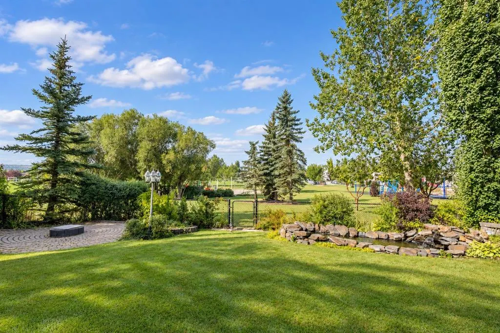 93 Tuscany Meadows Common NW
