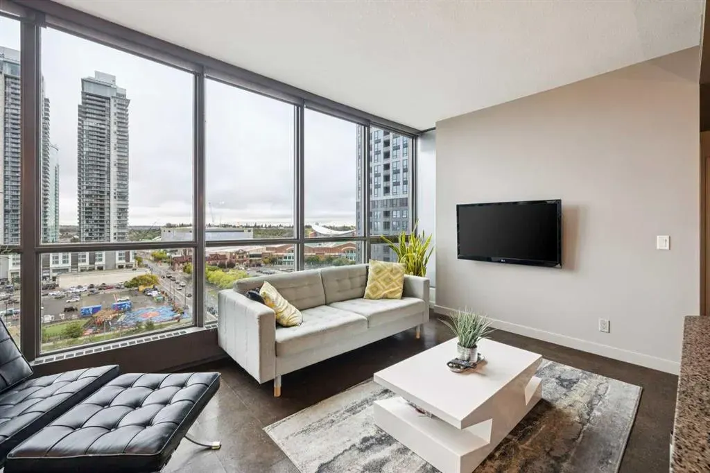 220 12 Avenue SE #1105