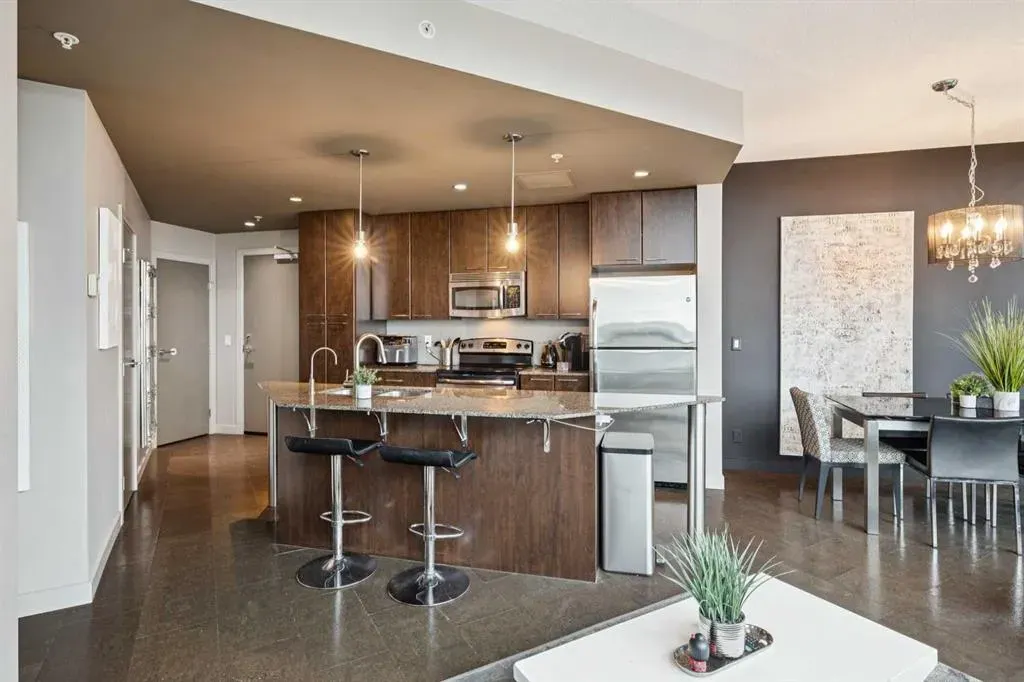 220 12 Avenue SE #1105